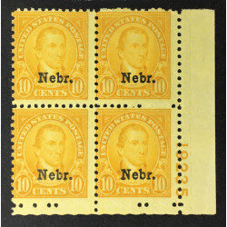 US-STAMPS--No--679-INTACT-PLATE-BLOCK-OF-4-MINT-OG-NH